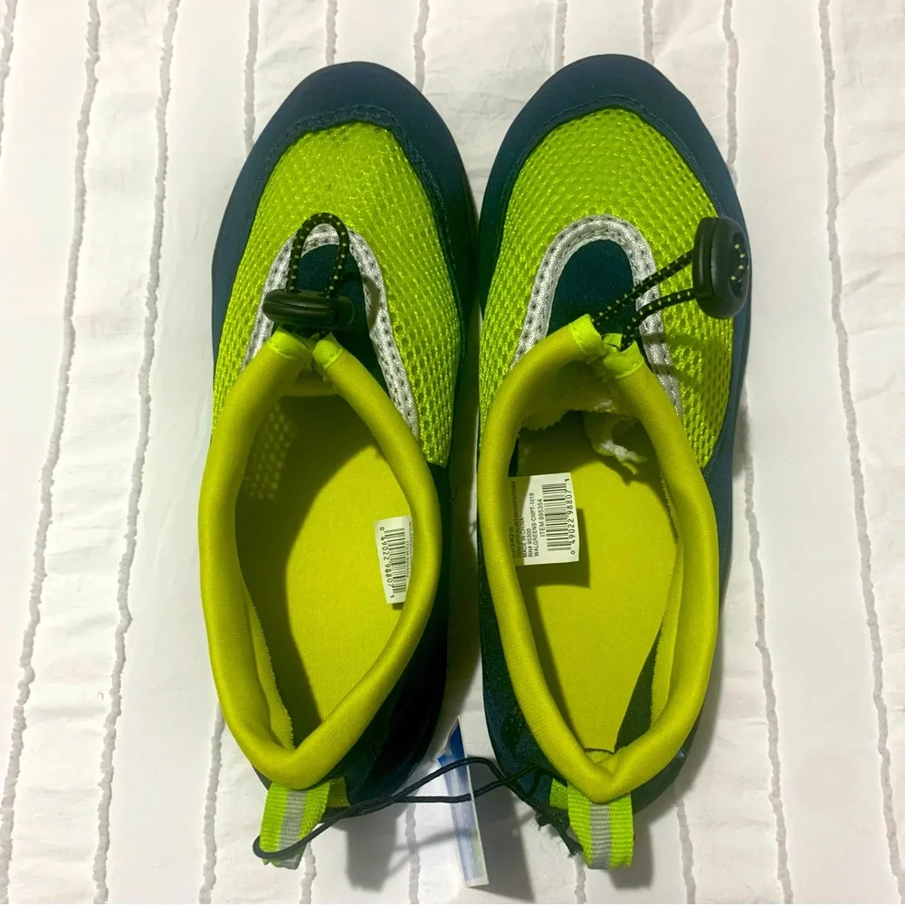 West Loop Boys Water Shoe Size M(2/3)